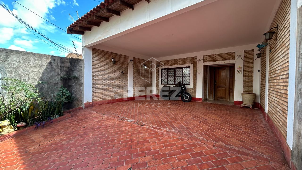 Sobrado no Bairro Taquarussu