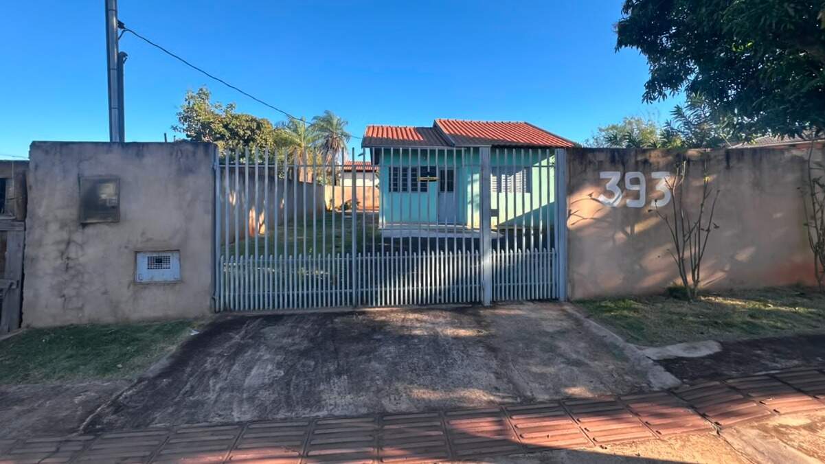 Casa térre no bairro Mata do jacinto