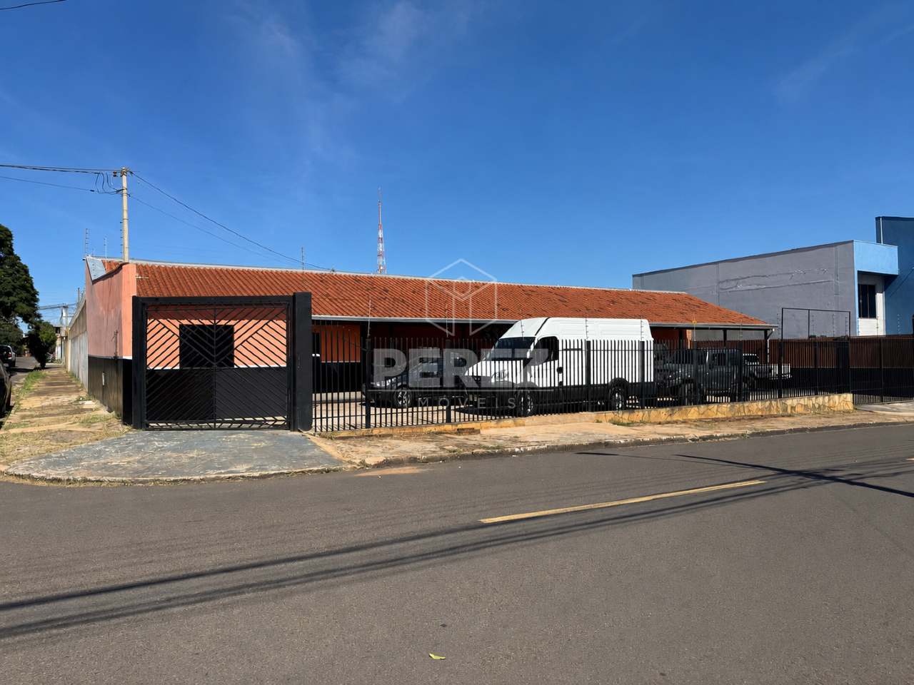 Imóvel comercial na Vila Glória