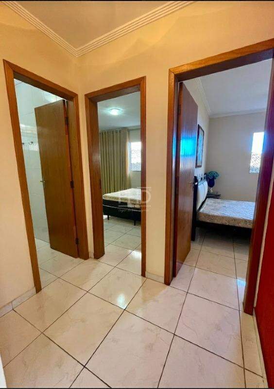 Sobrado à venda com 2 quartos, 131m² - Foto 5