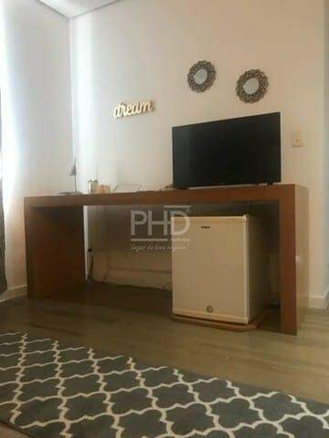 Apartamento à venda com 1 quarto, 44m² - Foto 2