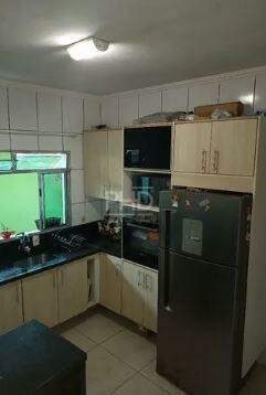 Apartamento à venda com 3 quartos, 76m² - Foto 5