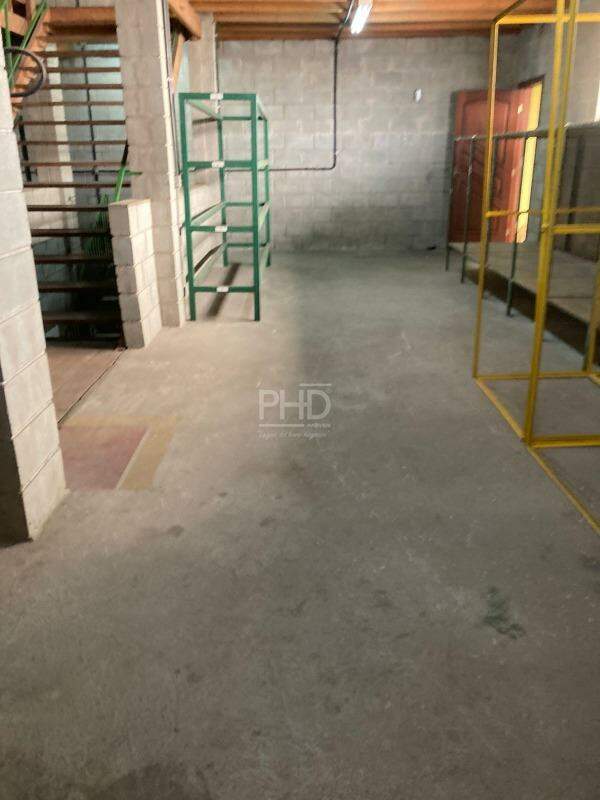 Loja-Salão, 1059 m² - Foto 1