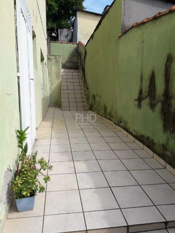 Sobrado à venda com 2 quartos, 168m² - Foto 8