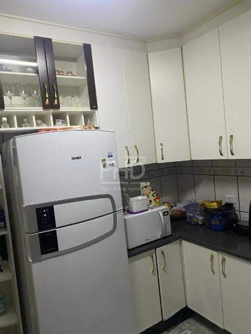 Apartamento à venda com 3 quartos, 84m² - Foto 3