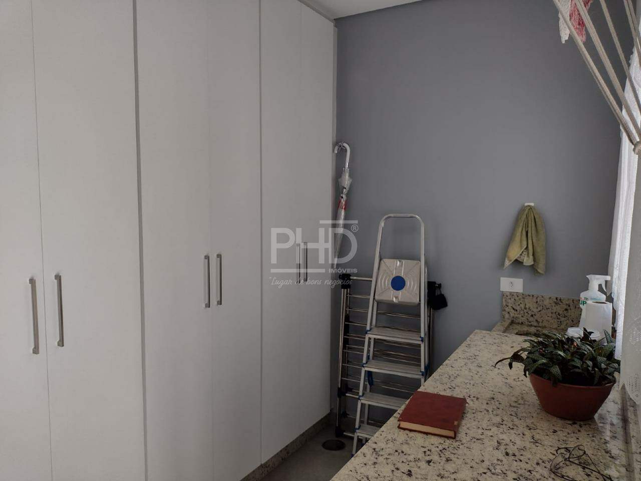 Sobrado à venda com 4 quartos, 210m² - Foto 26