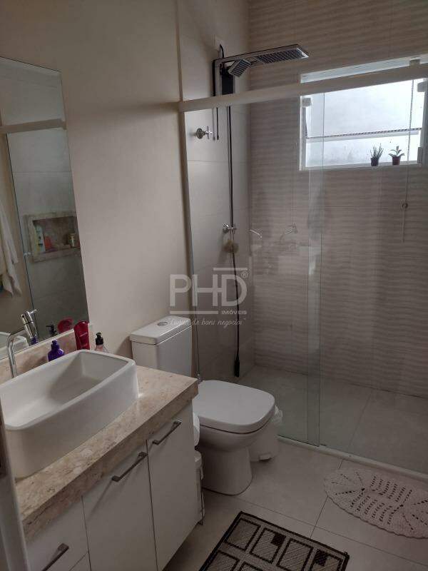 Sobrado à venda com 4 quartos, 210m² - Foto 16