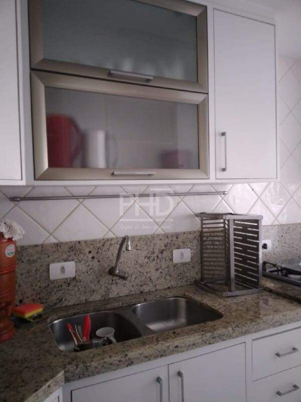 Apartamento à venda com 2 quartos, 97m² - Foto 9