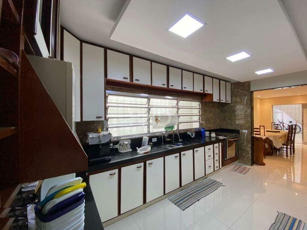 Sobrado à venda com 8 quartos, 525m² - Foto 5