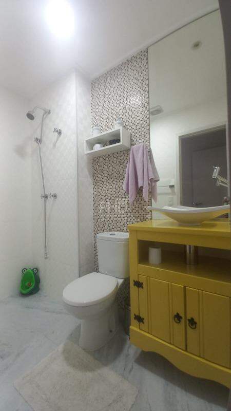 Apartamento à venda com 2 quartos, 81m² - Foto 11