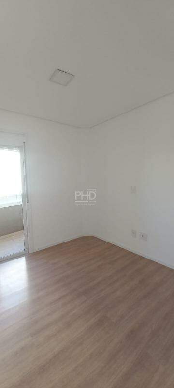 Apartamento à venda com 3 quartos, 104m² - Foto 2