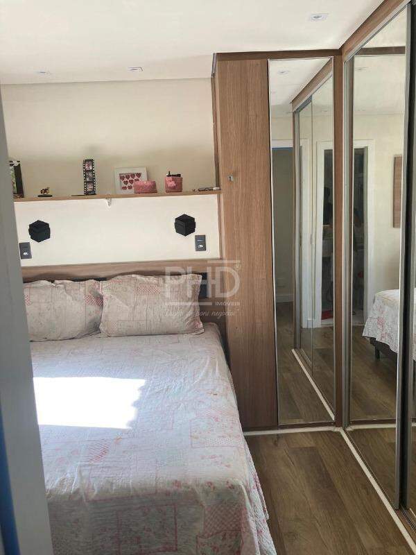 Casa à venda com 2 quartos, 64m² - Foto 14