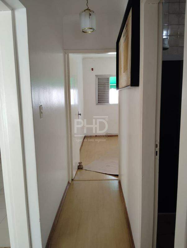 Casa para alugar com 4 quartos, 140m² - Foto 7