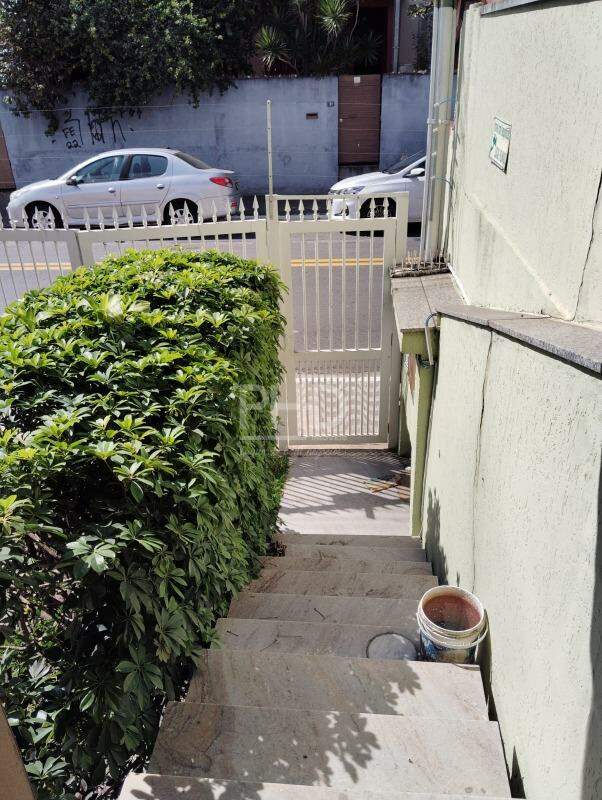 Casa para alugar com 4 quartos, 140m² - Foto 3