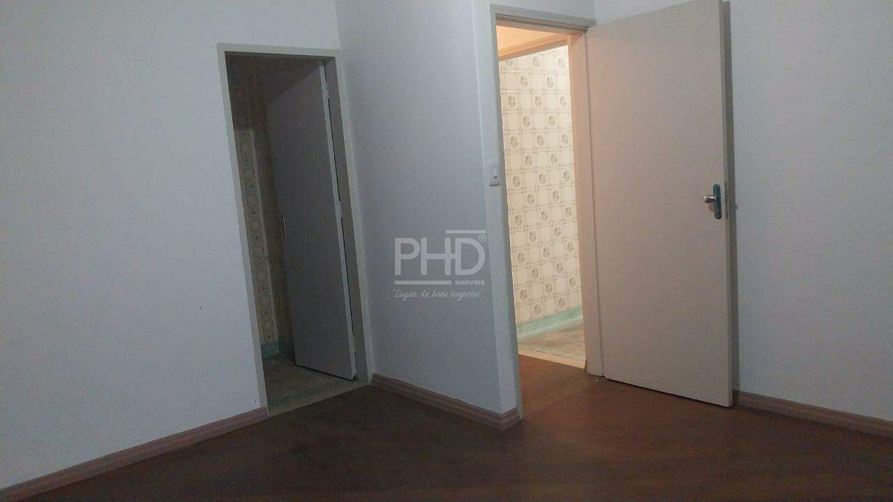 Prédio Inteiro para alugar com 4 quartos, 240m² - Foto 8