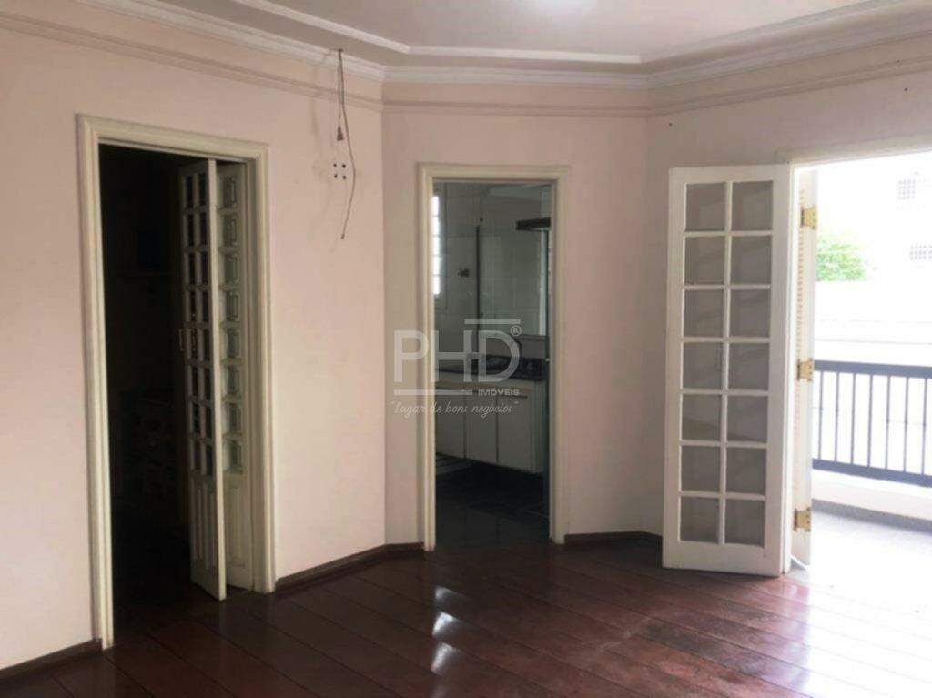 Sobrado à venda com 2 quartos, 256m² - Foto 19