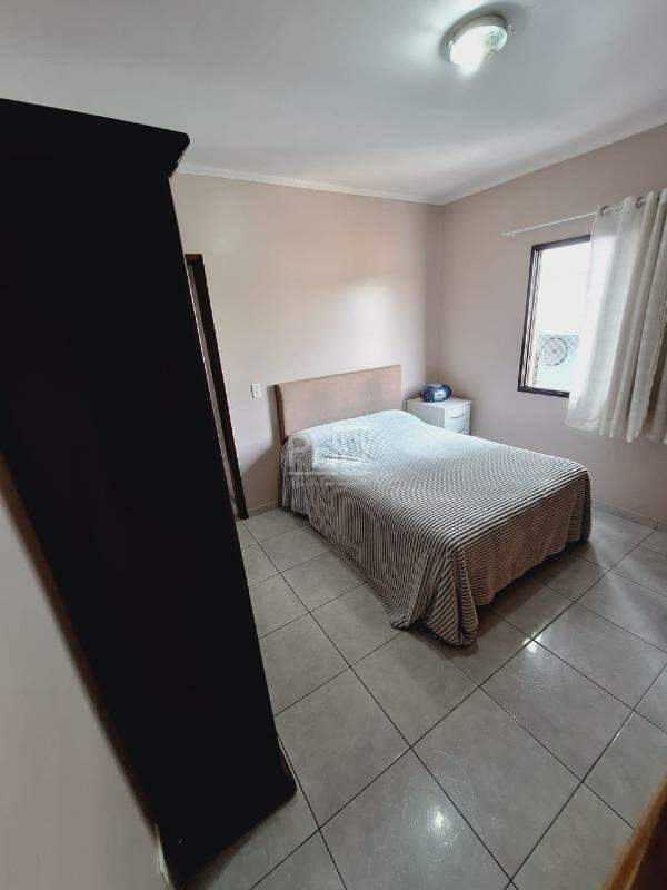 Apartamento à venda com 2 quartos, 62m² - Foto 18