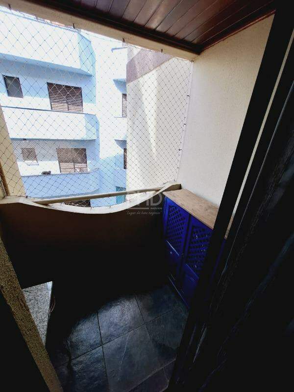 Apartamento à venda com 2 quartos, 62m² - Foto 7