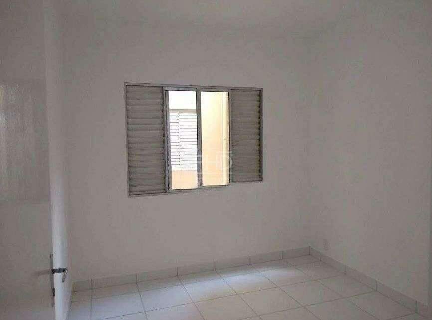 Apartamento para alugar com 2 quartos, 60m² - Foto 8