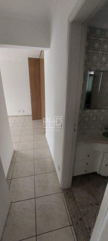 Apartamento à venda com 3 quartos, 109m² - Foto 11