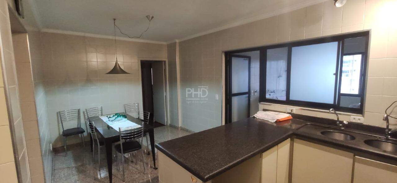 Apartamento à venda com 3 quartos, 170m² - Foto 7