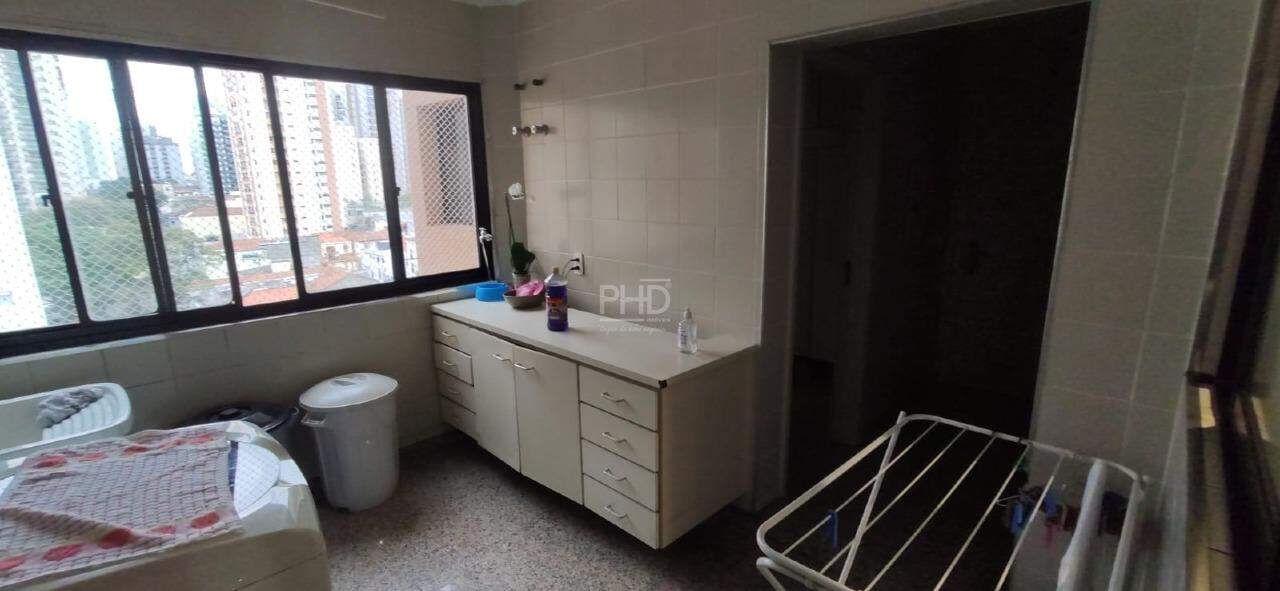 Apartamento à venda com 3 quartos, 170m² - Foto 30