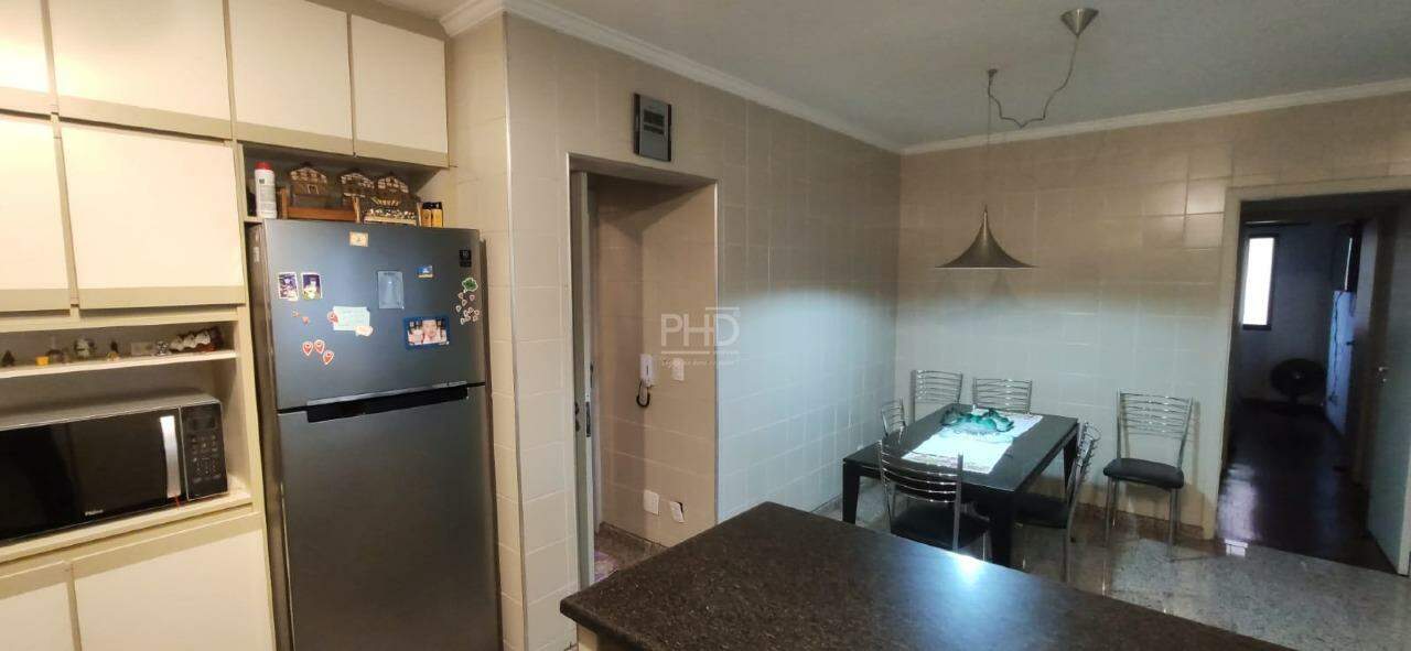 Apartamento à venda com 3 quartos, 170m² - Foto 9