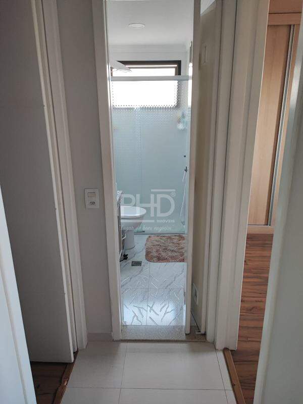 Apartamento à venda com 2 quartos, 66m² - Foto 21