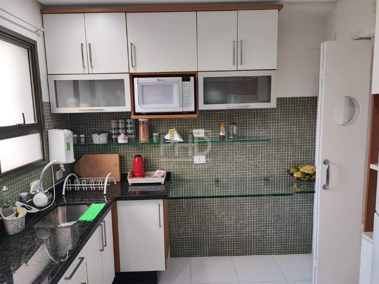 Apartamento à venda com 2 quartos, 66m² - Foto 22