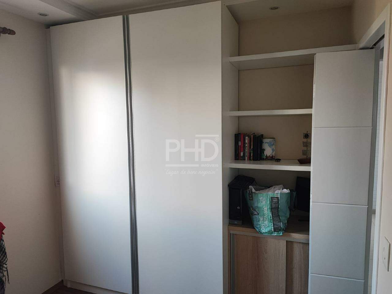 Apartamento à venda com 2 quartos, 66m² - Foto 12