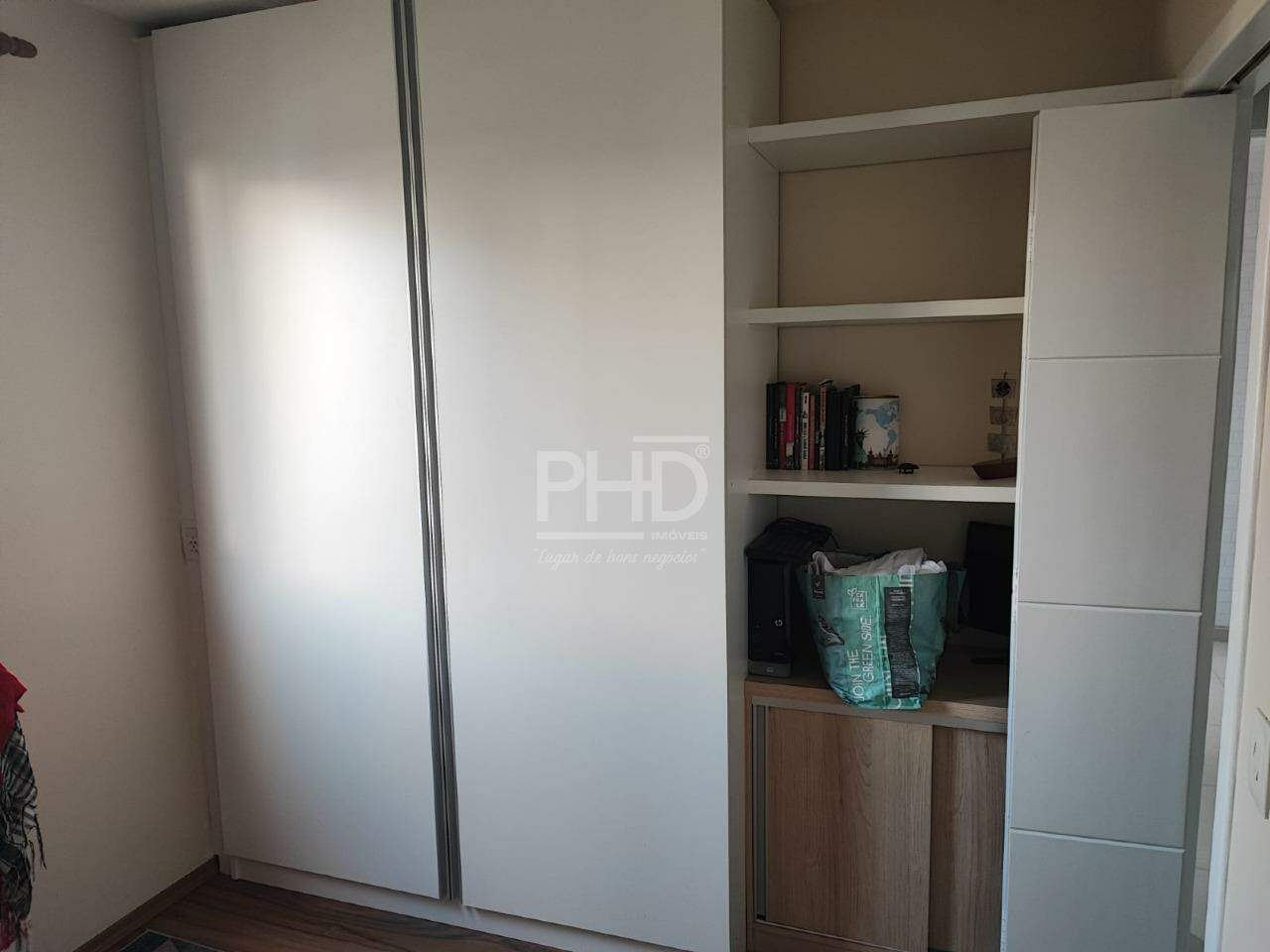 Apartamento à venda com 2 quartos, 66m² - Foto 18