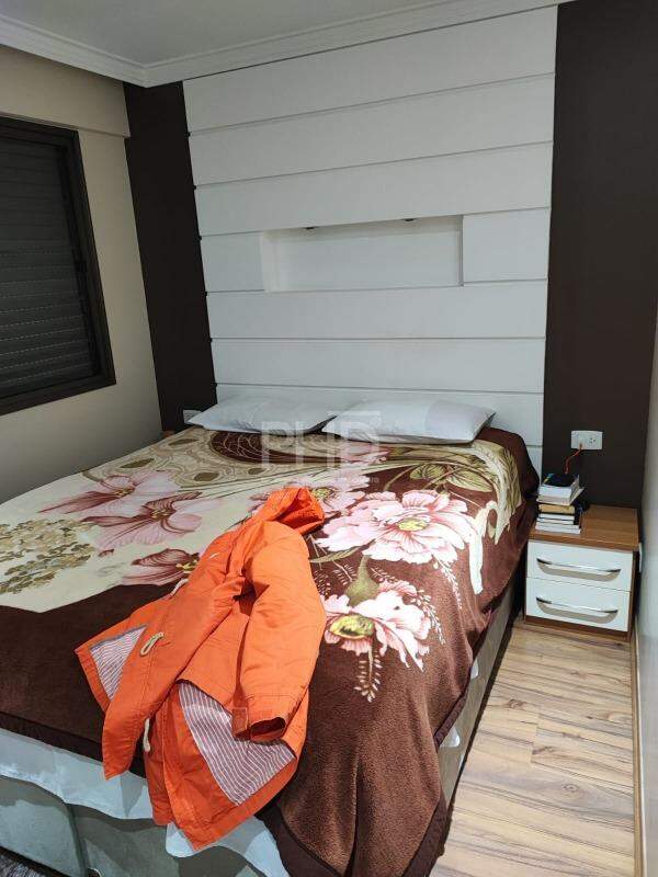 Apartamento à venda com 2 quartos, 66m² - Foto 20