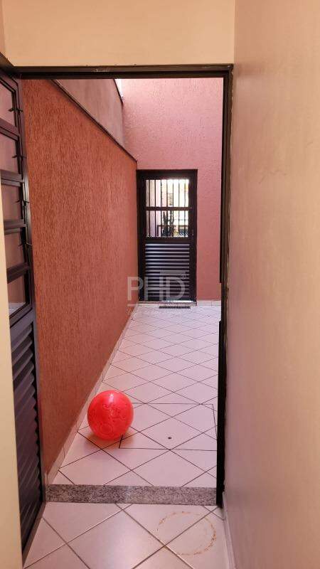 Sobrado à venda com 3 quartos, 284m² - Foto 23