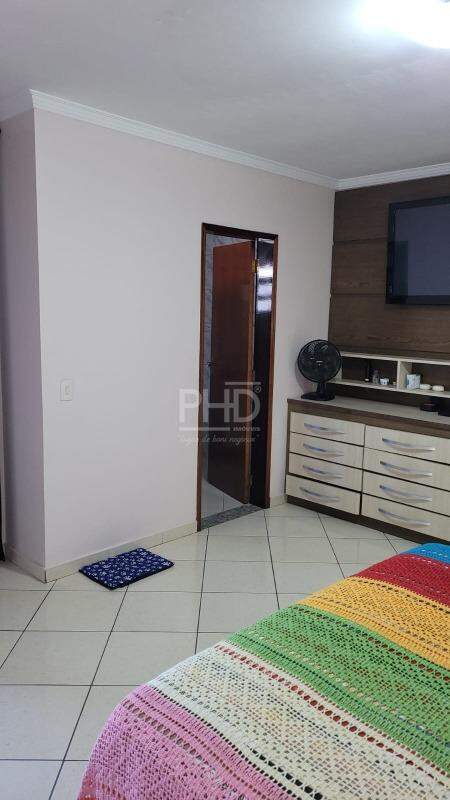 Sobrado à venda com 3 quartos, 284m² - Foto 10