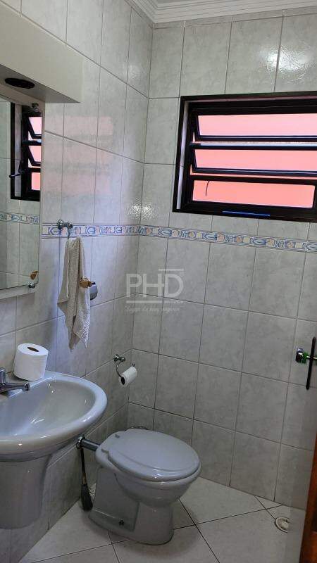 Sobrado à venda com 3 quartos, 284m² - Foto 12