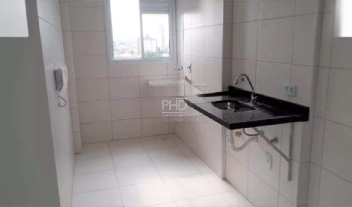 Apartamento para alugar com 2 quartos, 51m² - Foto 3