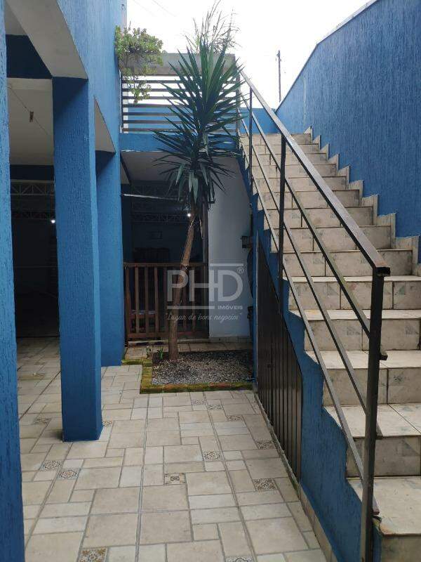 Sobrado à venda com 3 quartos, 217m² - Foto 12