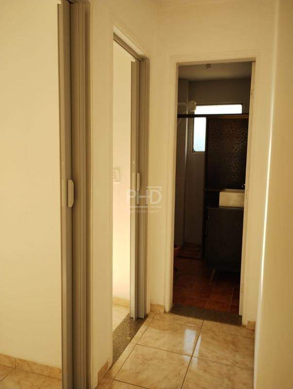 Apartamento à venda com 2 quartos, 80m² - Foto 19