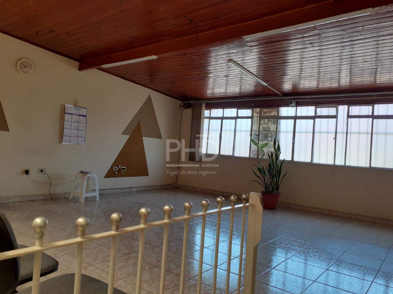 Sobrado à venda com 3 quartos, 303m² - Foto 15