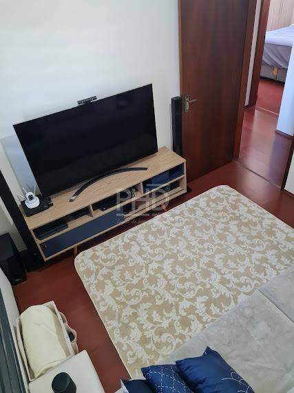 Apartamento à venda com 3 quartos, 166m² - Foto 6