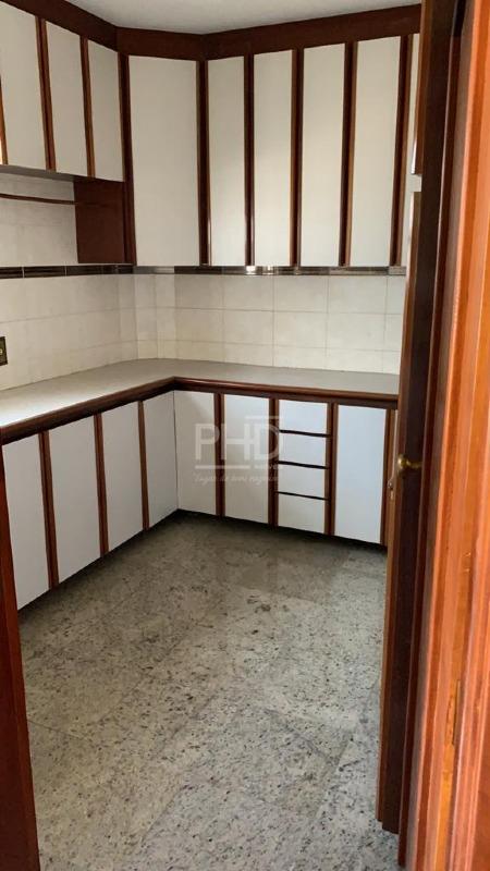 Casa, 4 quartos, 606 m² - Foto 5
