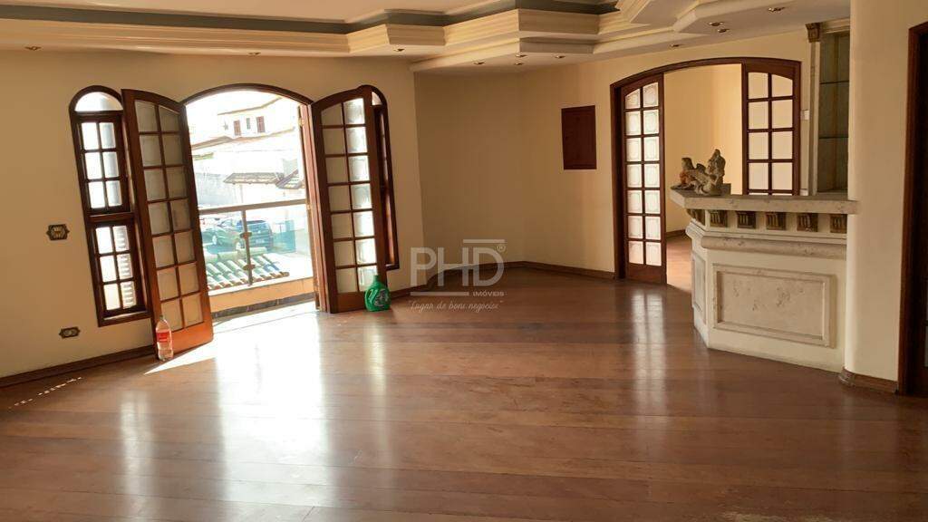 Casa, 4 quartos, 606 m² - Foto 1