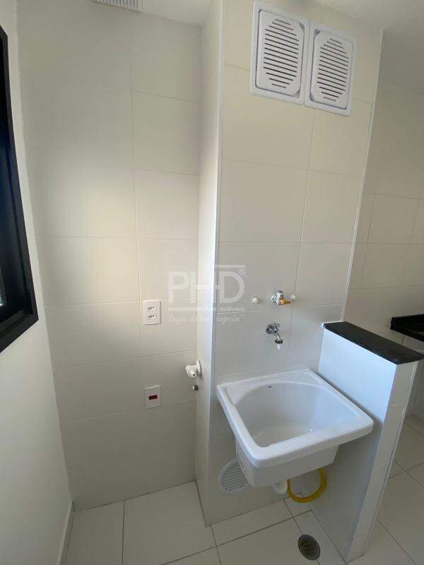 Apartamento à venda com 2 quartos, 60m² - Foto 18