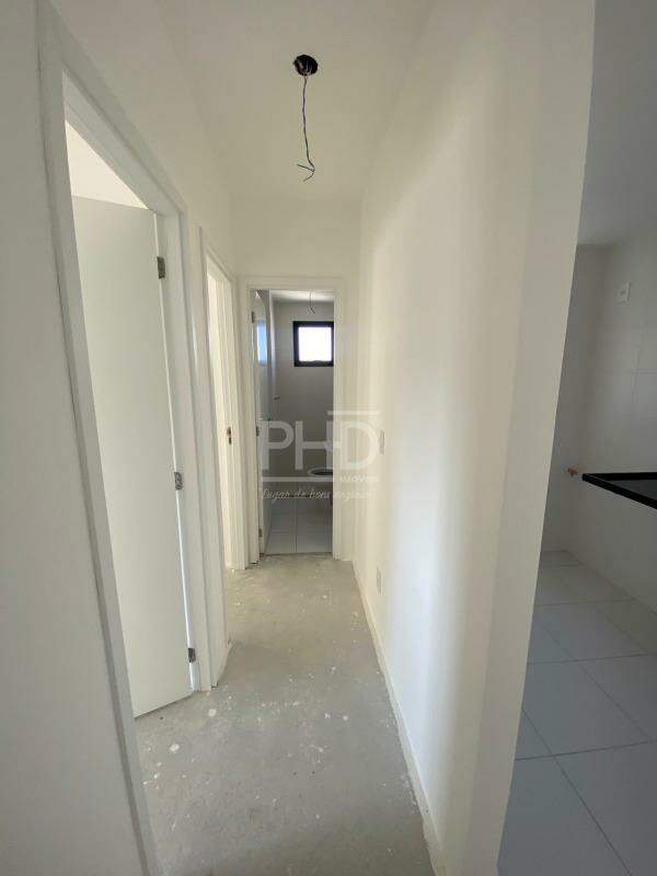 Apartamento à venda com 2 quartos, 60m² - Foto 7