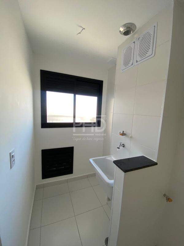 Apartamento à venda com 2 quartos, 60m² - Foto 17