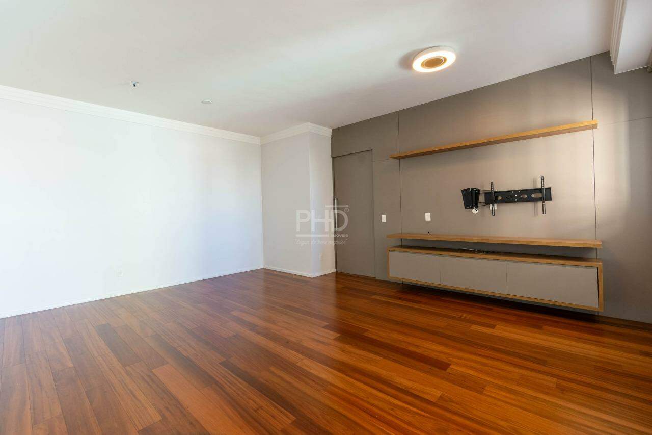 Apartamento à venda com 2 quartos, 90m² - Foto 3