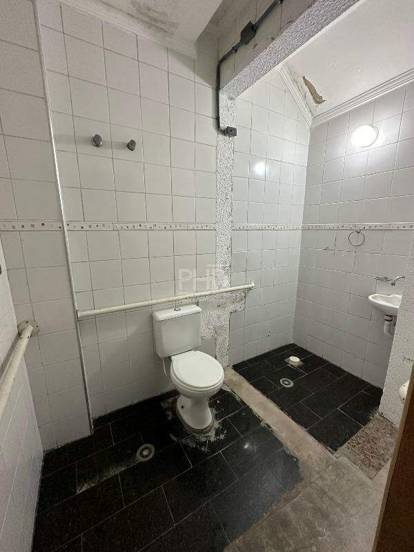 Prédio Inteiro para alugar, 131m² - Foto 10