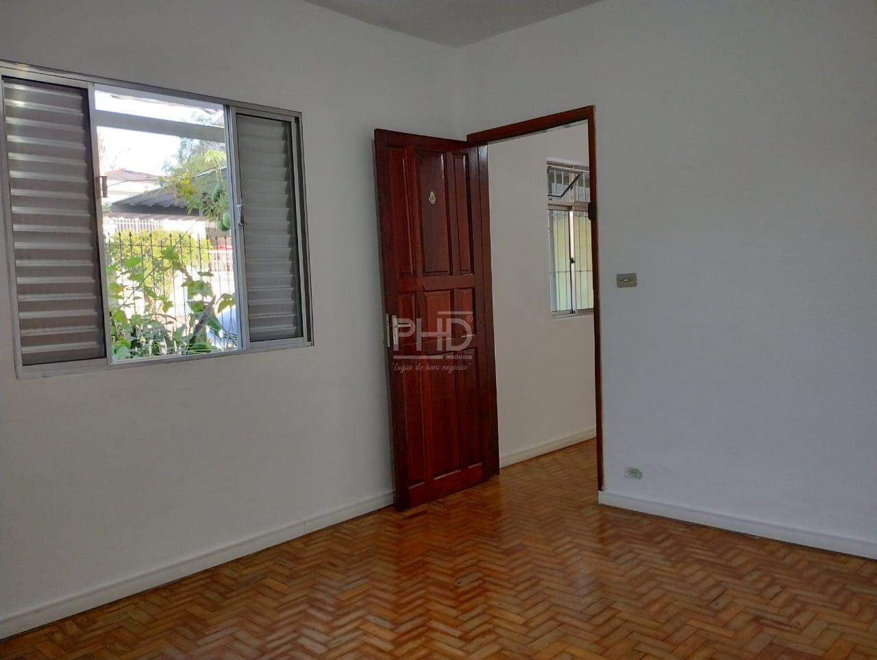 Casa para alugar com 2 quartos, 65m² - Foto 9