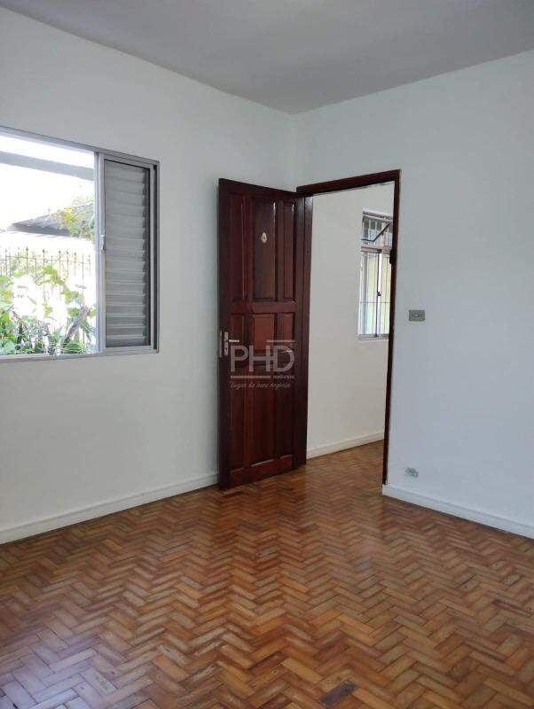 Casa para alugar com 2 quartos, 65m² - Foto 10