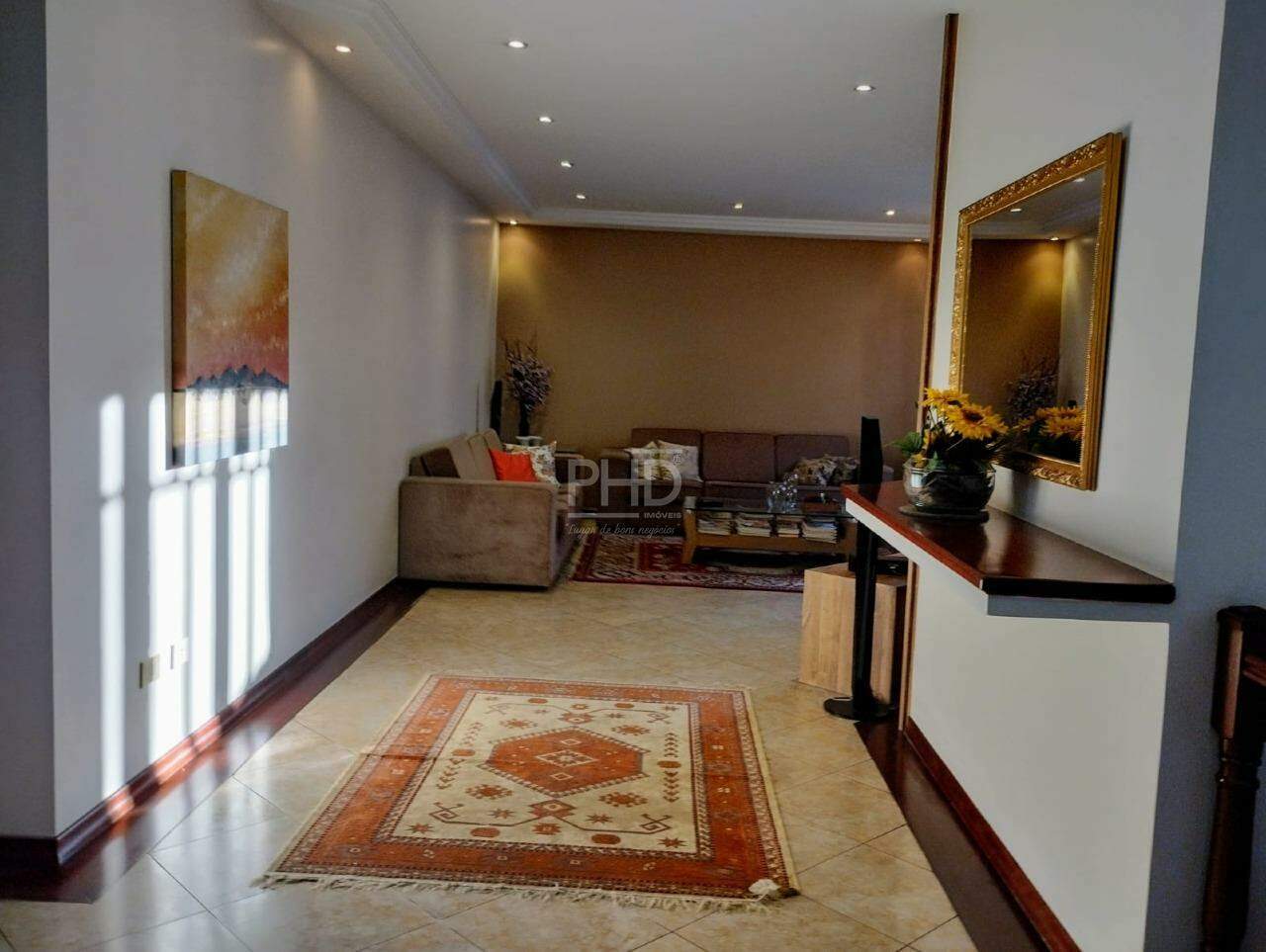 Sobrado à venda com 3 quartos, 302m² - Foto 4